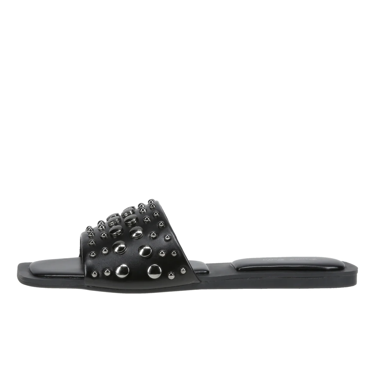 Angie - Image 6
