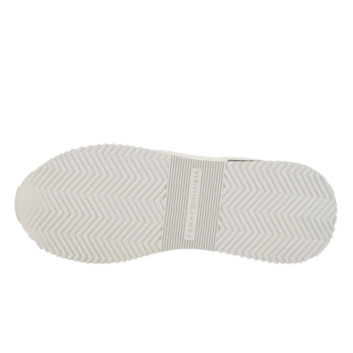 Chic Fashion Runner - Image 5