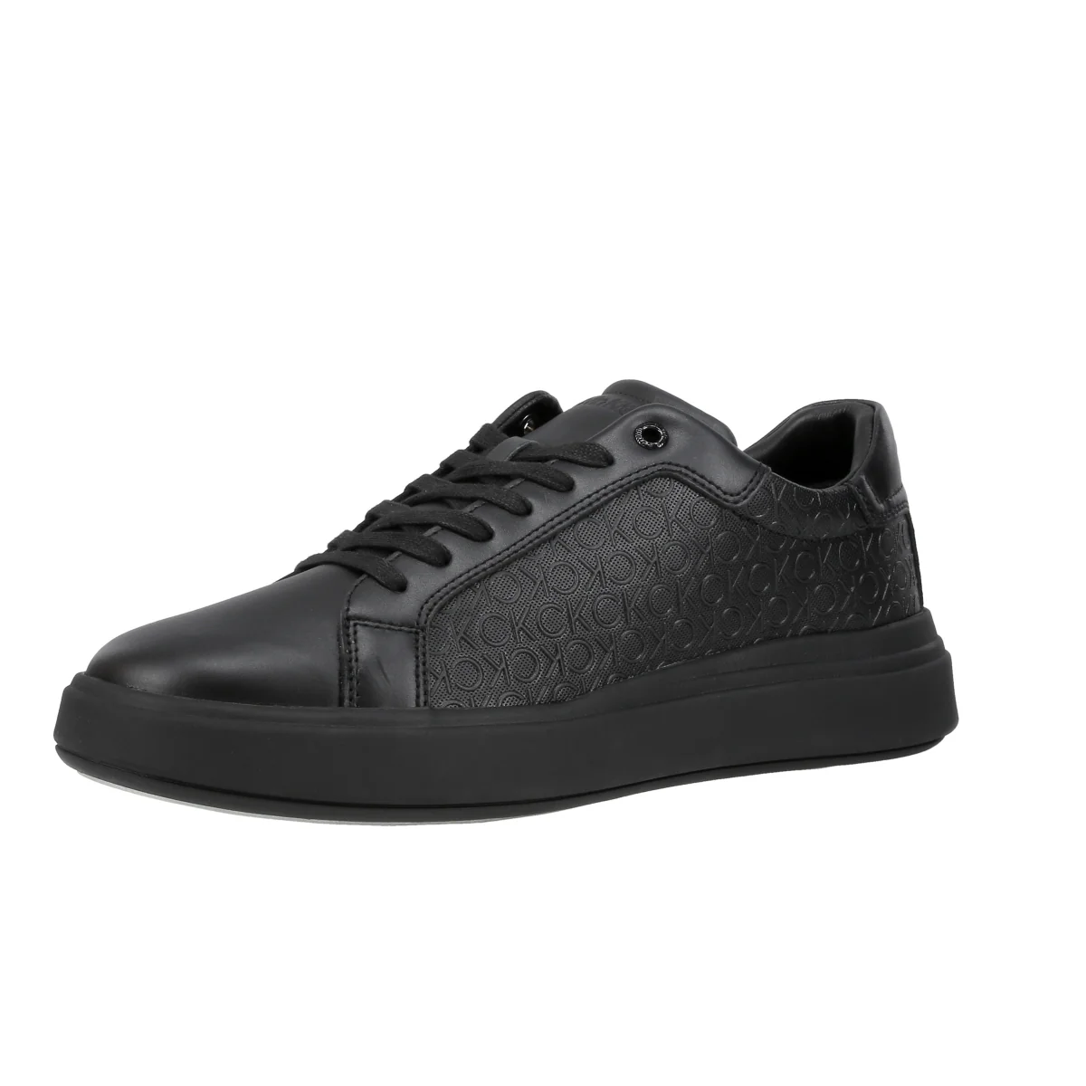 Chunky Low Top Lace Up Mono