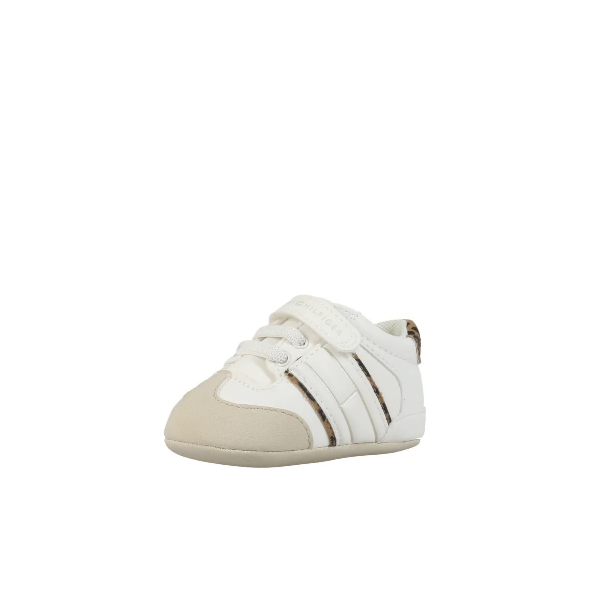 Low Cut Lace-Up/Velcro Sneaker