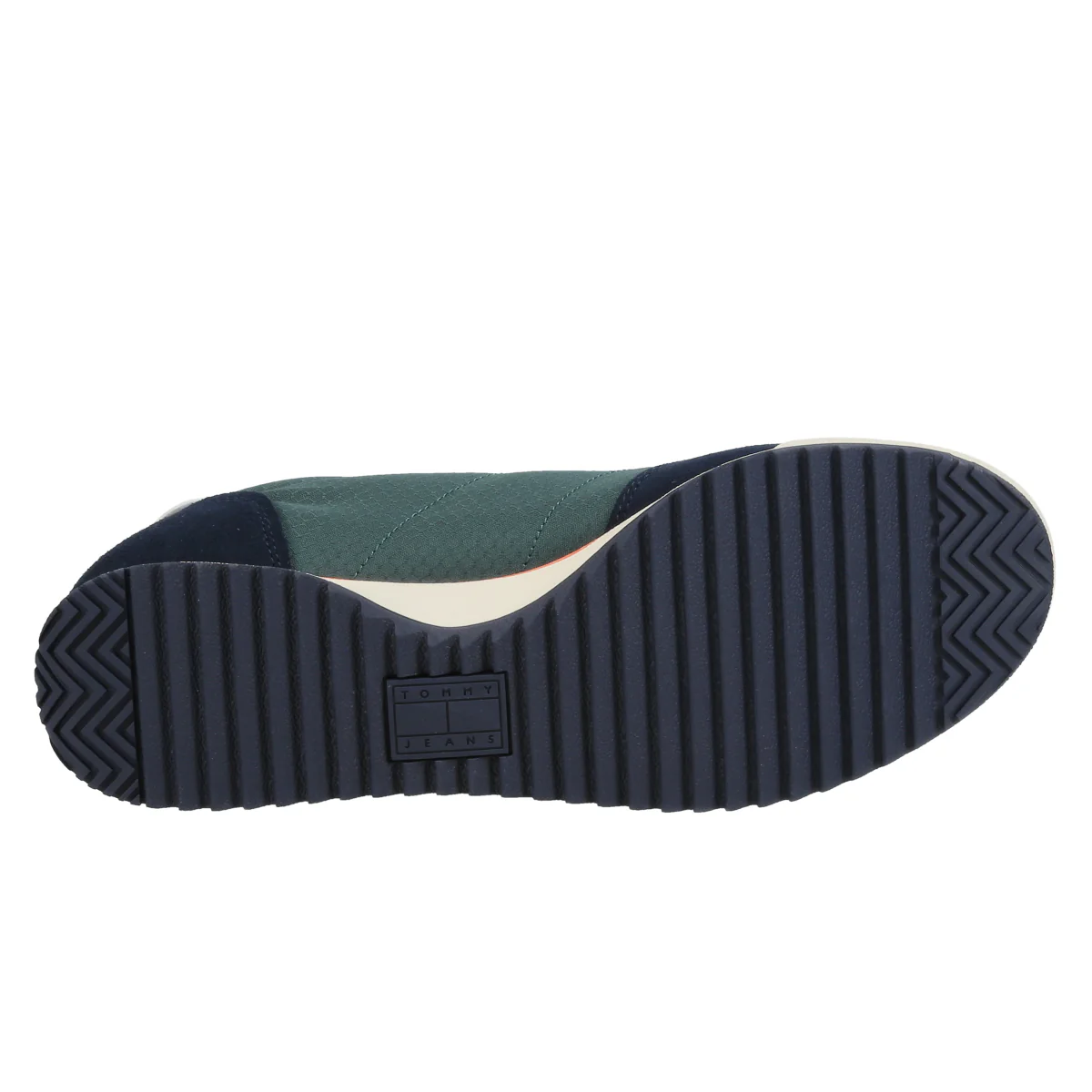 Tjm Retro Runner Cleated Winte - Image 15