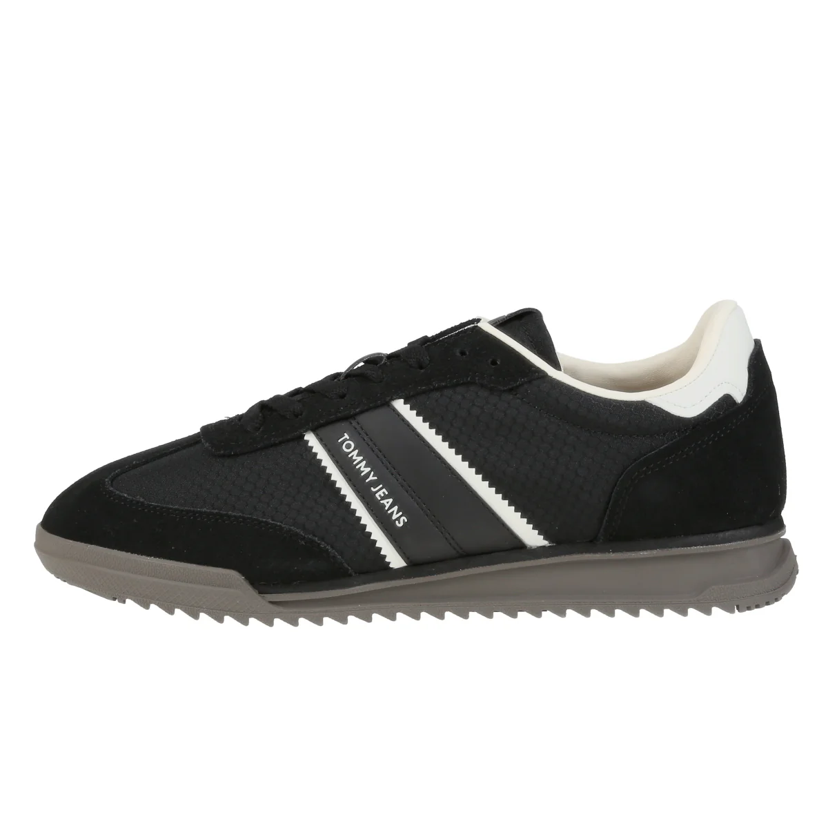 Tjm Retro Runner Cleated Winte - Image 2